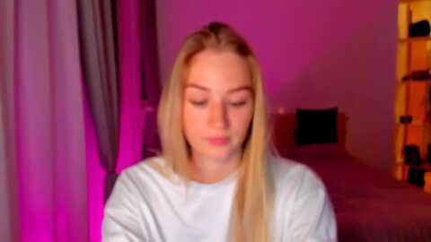 checkmypeach @ myfreecams on 20240510