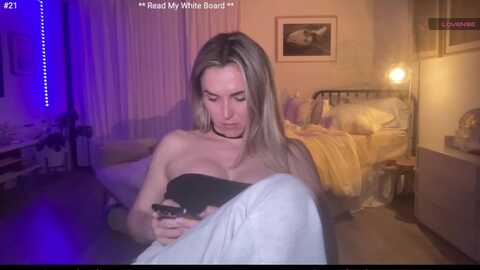 cutiepiekayla @ myfreecams on 20240510