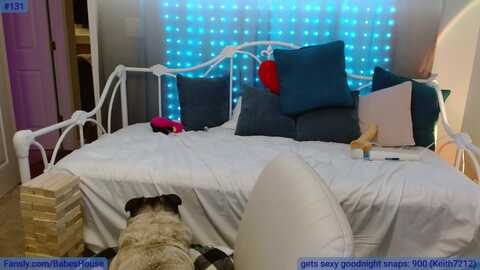 dallasohmy @ myfreecams on 20240510