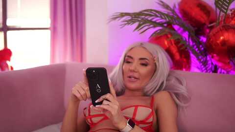 falllingangel @ myfreecams on 20240510