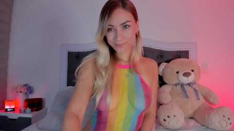 sweetmar23 @ myfreecams on 20240510