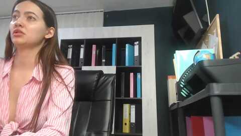 evanoellex @ myfreecams on 20240511