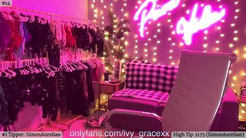 ivygrace @ myfreecams on 20240511