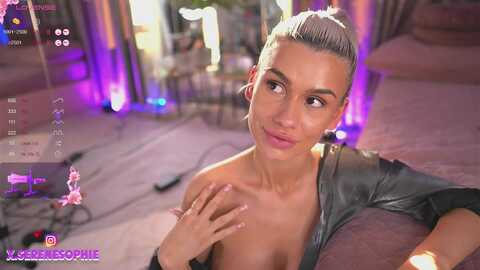 serene_sophie @ myfreecams on 20240511