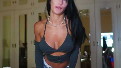 katyerave @ myfreecams on 20240512