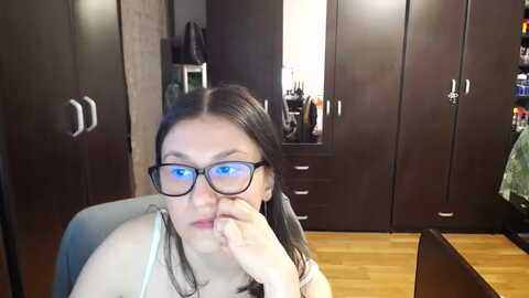kristineexxx @ myfreecams on 20240512