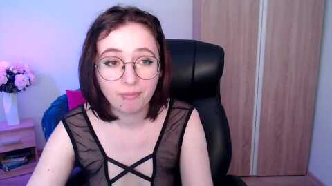 mini_diva @ myfreecams on 20240512