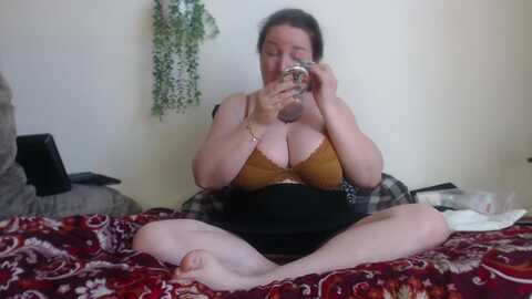 voluptuousddd @ myfreecams on 20240512