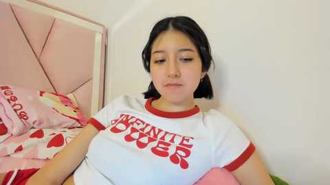 cherrycute666 @ myfreecams on 20240513