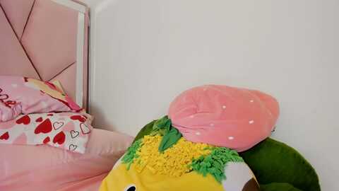 cherrycute666 @ myfreecams on 20240513