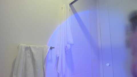 cherrycute666 @ myfreecams on 20240513