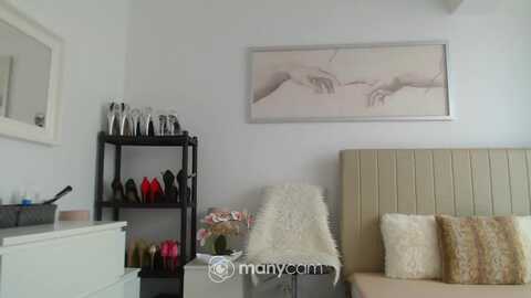 hrystina_ @ myfreecams on 20240513