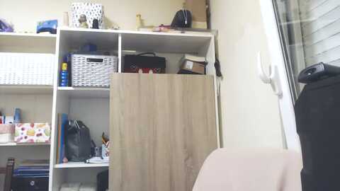lorenarubia @ myfreecams on 20240513