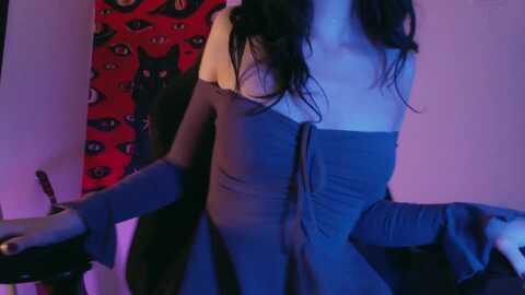 roomtoavoid @ myfreecams on 20240513