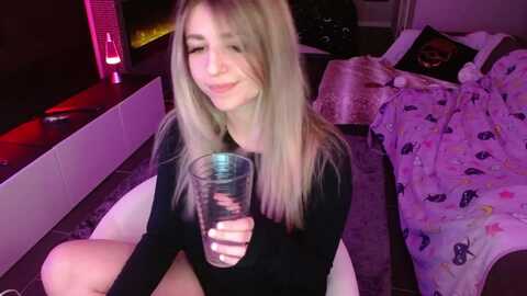 serafina @ myfreecams on 20240513