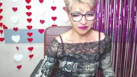 hollyincresh @ myfreecams on 20240515