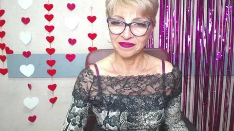 hollyincresh @ myfreecams on 20240515