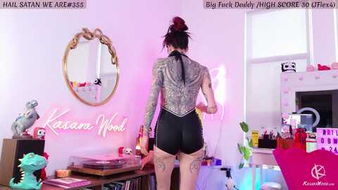 kasarawood @ myfreecams on 20240515