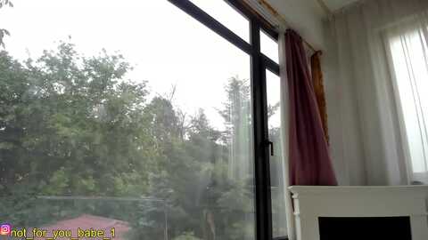 m1ss_ariana @ myfreecams on 20240515