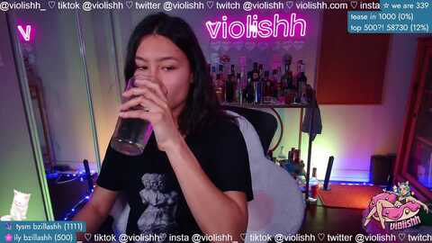 violishh @ myfreecams on 20240515