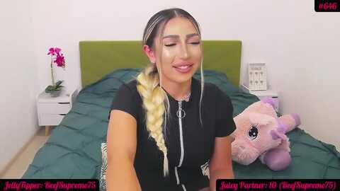 juicyjelly_ @ myfreecams on 20240516