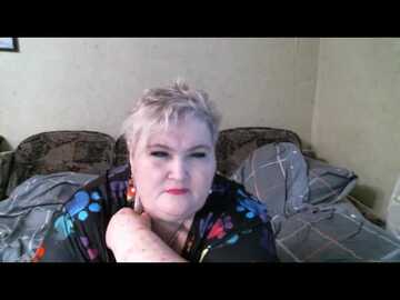 lana005 @ myfreecams on 20240516