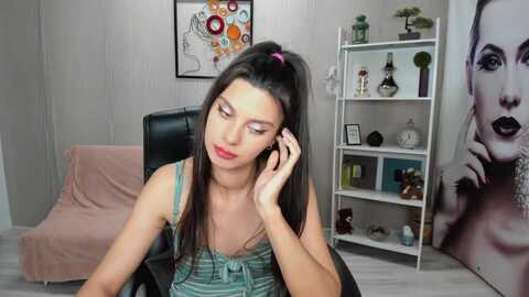 milliebell @ myfreecams on 20240516