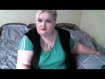 lana005 @ myfreecams on 20240517