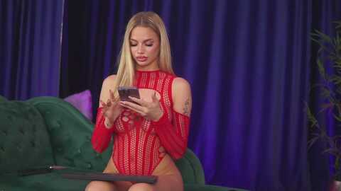 nicolleblake @ myfreecams on 20240517