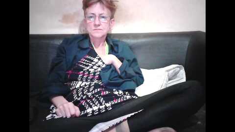 sexygeny @ myfreecams on 20240517