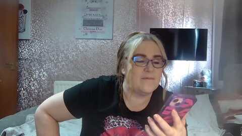 yummymummy39 @ myfreecams on 20240517