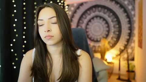 briar__rose @ myfreecams on 20240518