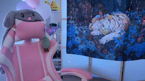 milly_saint @ myfreecams on 20240518