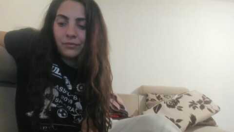 racyanne @ myfreecams on 20240518
