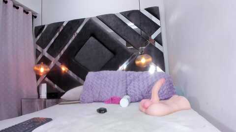 violeta_aroca @ myfreecams on 20240518