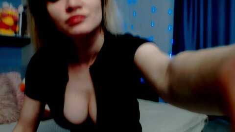 misslilie @ myfreecams on 20240519