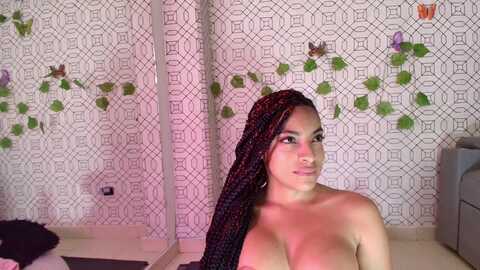 sofiamss @ myfreecams on 20240519