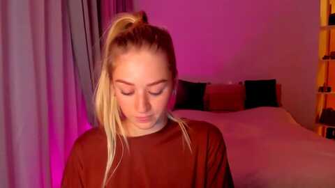 checkmypeach @ myfreecams on 20240520