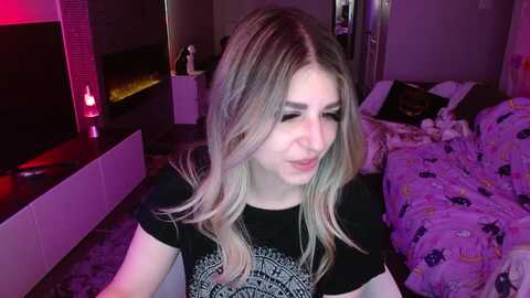 serafina @ myfreecams on 20240520
