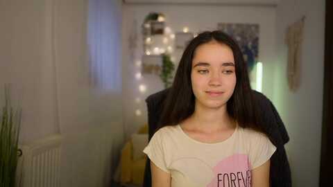 gia_paige18 @ myfreecams on 20240521