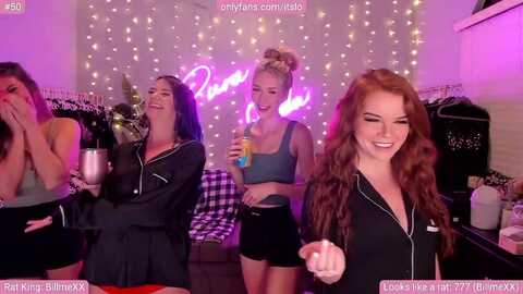 itslo @ myfreecams on 20240521