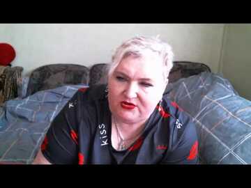 lana005 @ myfreecams on 20240521
