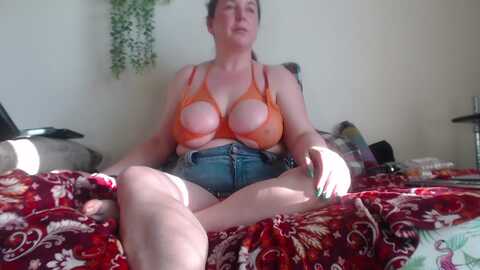 voluptuousddd @ myfreecams on 20240521