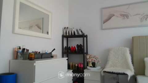 hrystina_ @ myfreecams on 20240522
