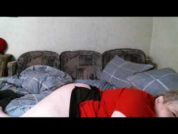 lana005 @ myfreecams on 20240522
