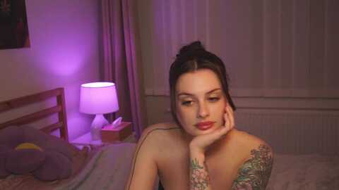lucyangel @ myfreecams on 20240522