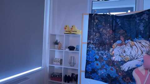 milly_saint @ myfreecams on 20240522
