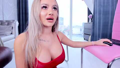 audreyryen @ myfreecams on 20240523