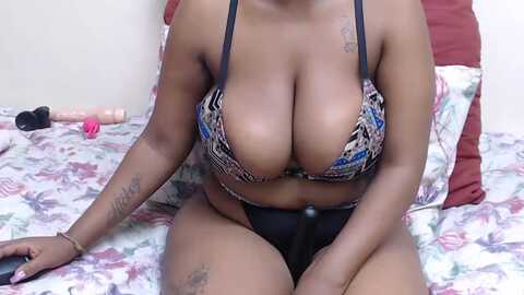 ebonyboobz4u @ myfreecams on 20240523