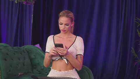nicolleblake @ myfreecams on 20240523
